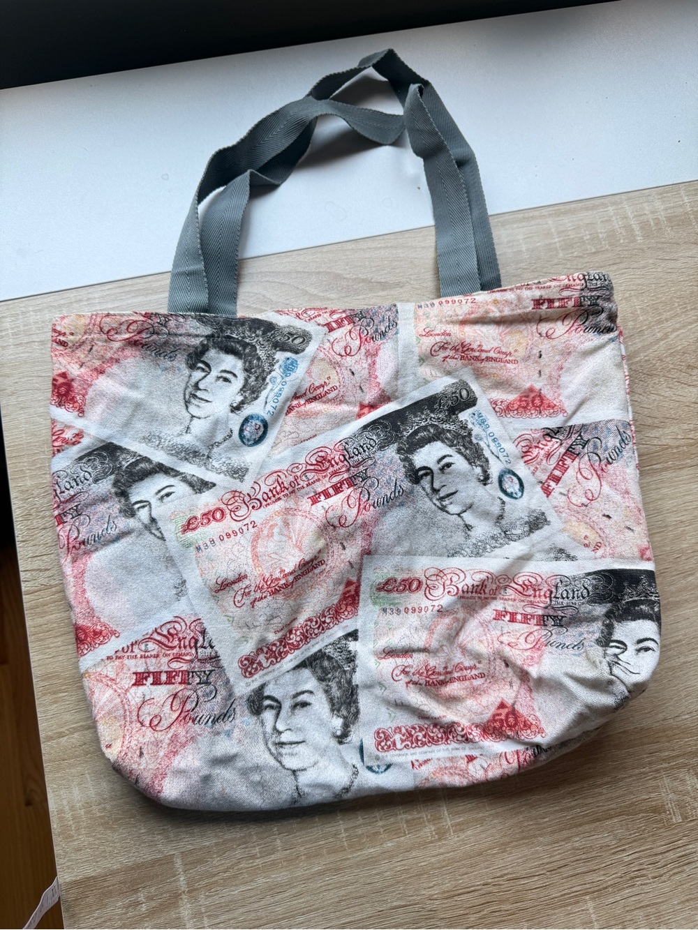 £50 Note Queen Money Tote Bag